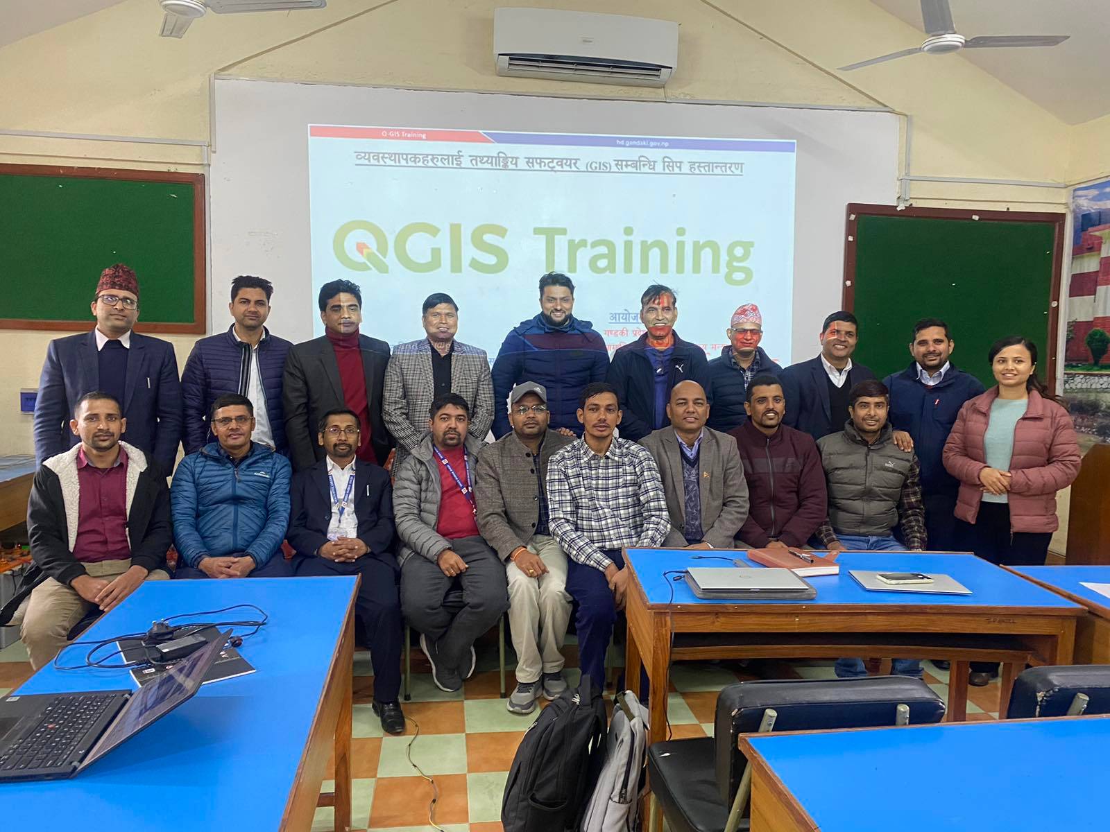 तथ्याङ्किय सफट्वयर (GIS) सम्बन्धि सिप हस्तान्तरण तालिम सम्पन्न।