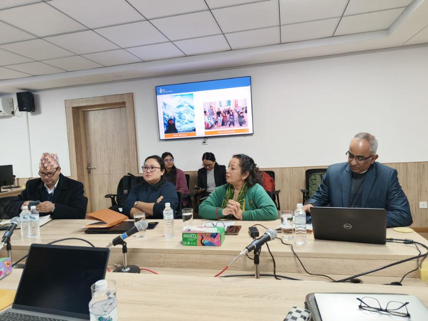 ग्रामिण अस्पताल सुद्रीढिकरण कार्यक्रमको गण्डकी प्रदेश स्तरीय कार्यसमितिको बैठक संचालन।