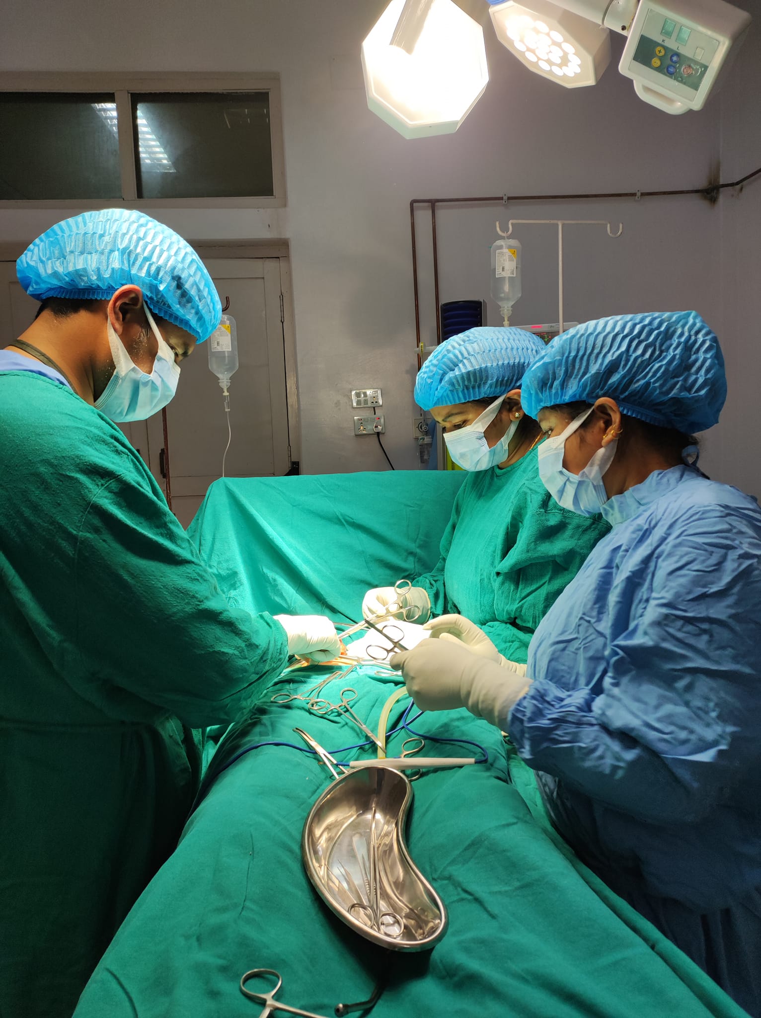 कविता:- कोसिस